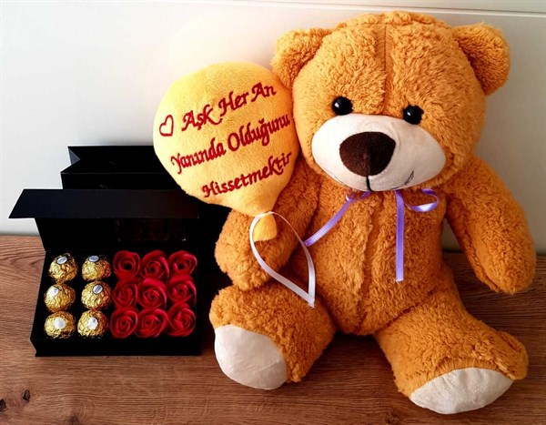 Aşık Ayıcık Sevgiliye Hediye Kırmızı Gül Kutusunda Ferrero Rocher Çikolata HEDİYE