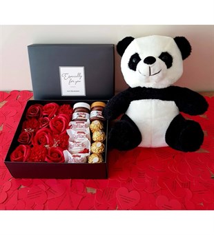 Benzersiz Bir Hediye İçin Panda Ayıcıklı Ferrero Çikolata Sevgi Sözcükleri Set HEDİYE