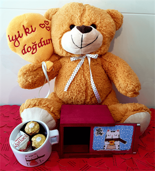 Doğum Günü Hediyesi  Rocher ve Raffaello Çikolata Kutulu Kedi Kupa Hediye Seti HEDİYE